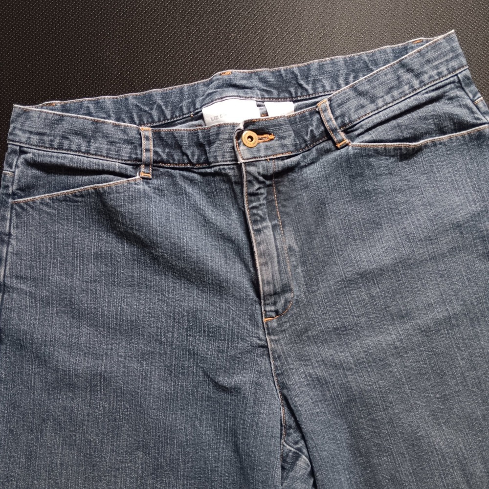 Liz Claiborne Straight Leg Jeans Womens 12 Blue Excellent Buckle Back Denim